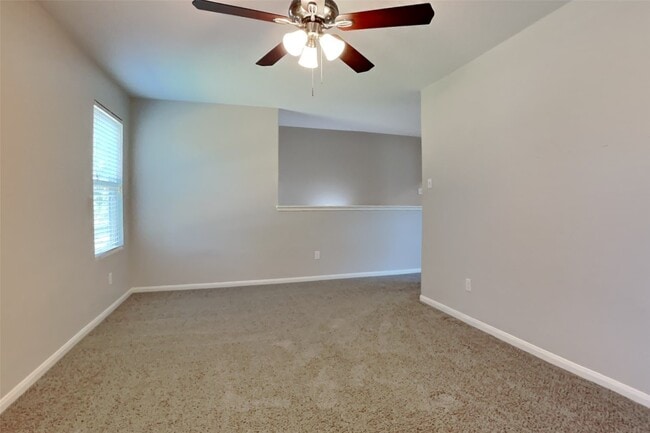 Photo - 16624 Foursquare Dr