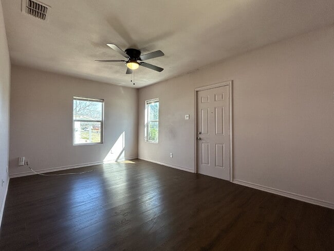 Photo - Indulge in the charm and comfort of a cozy, inviting home! Unit Front