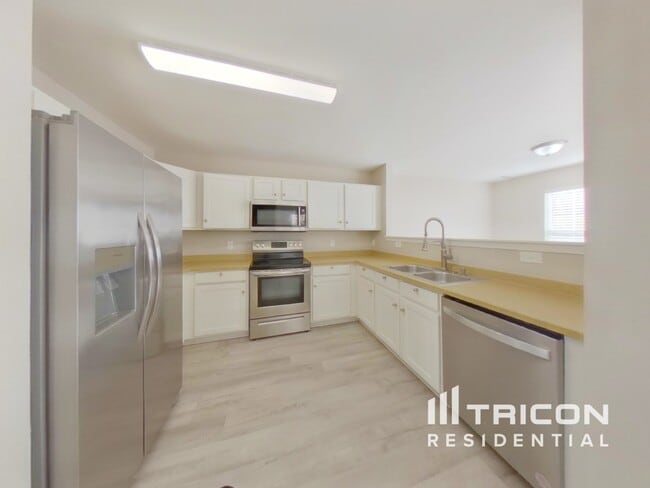 Photo - 4046 Kellybrook Dr