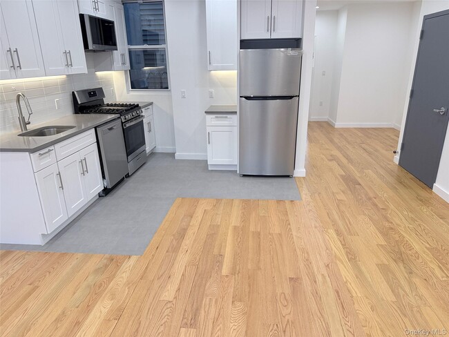 Photo - 40-18 50th Ave Unit Apt 1