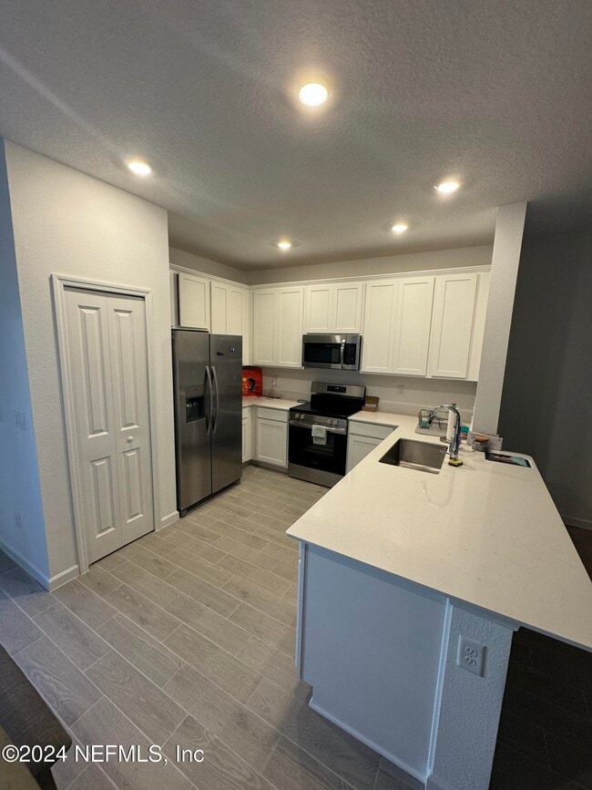 Photo - 347 Belfort Ct