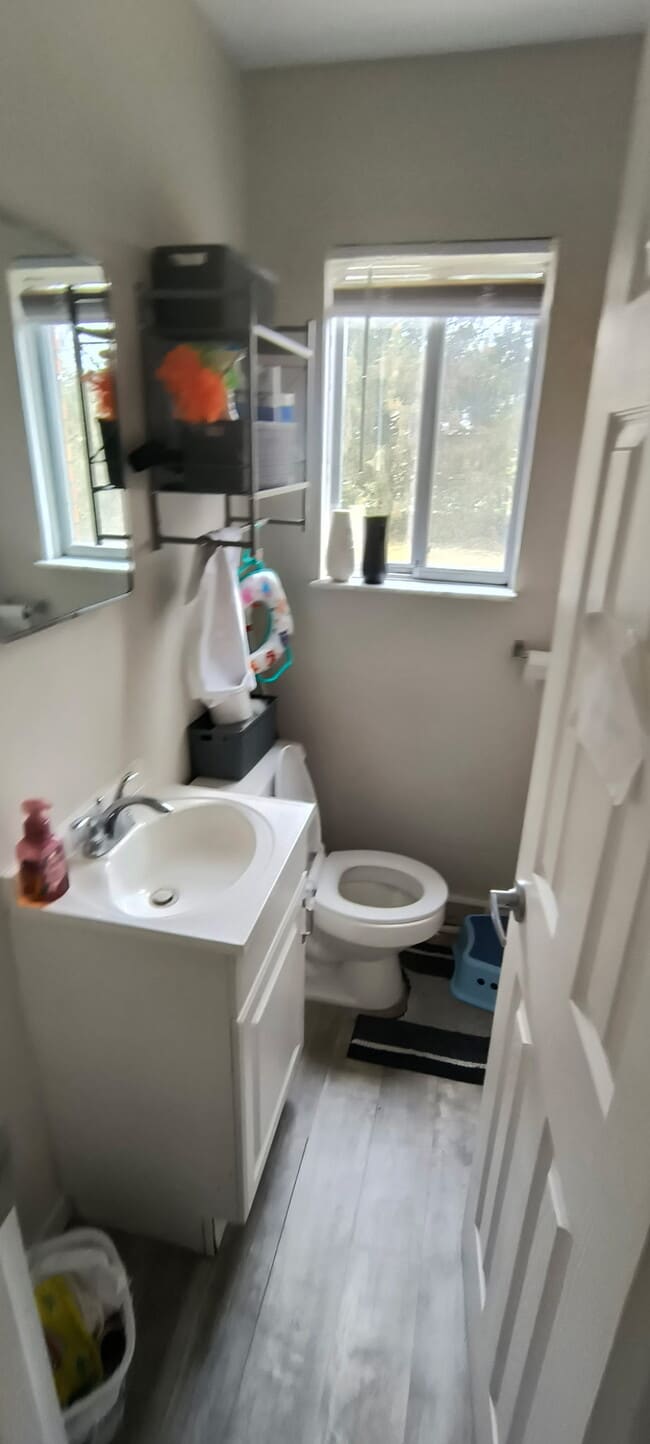 Photo - 1990 Armensko Ln