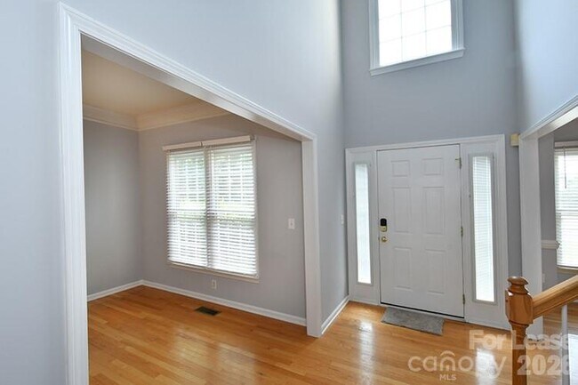 10402 Friarsgate Rd