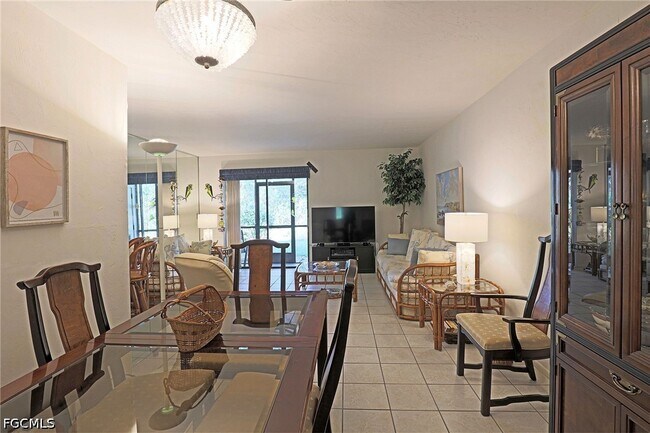 Photo - 9627 Eaton Gardens Ln Unit 104