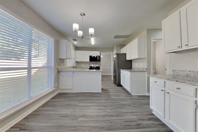 Photo - 19123 Oakway Dr