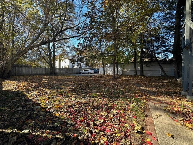 Photo - 496 Kelley St