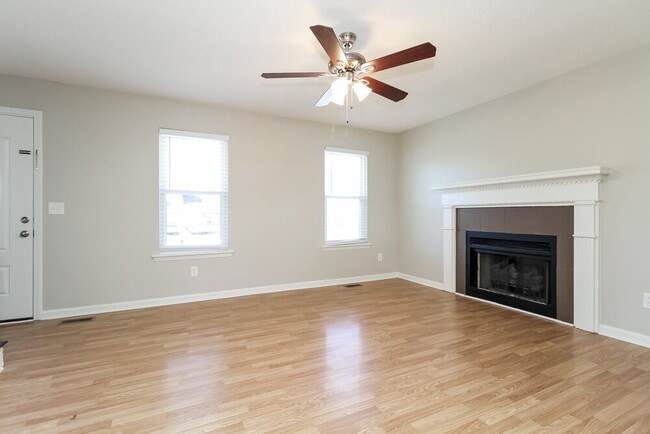 Photo - 1506 Ashlawn Dr
