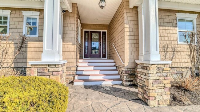 Photo - 909 N Cambridge Ave