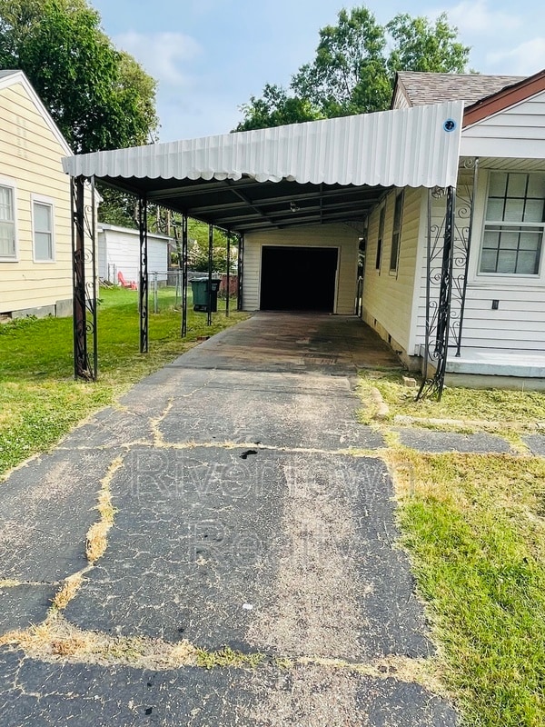 Photo - 4406 Ferndale Rd