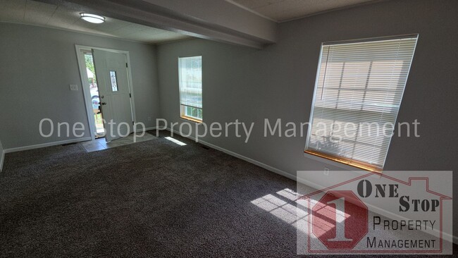 Photo - 606 S Fairview Ave