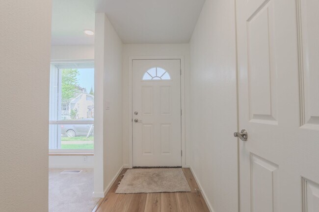 Photo - 1418 Unit 225