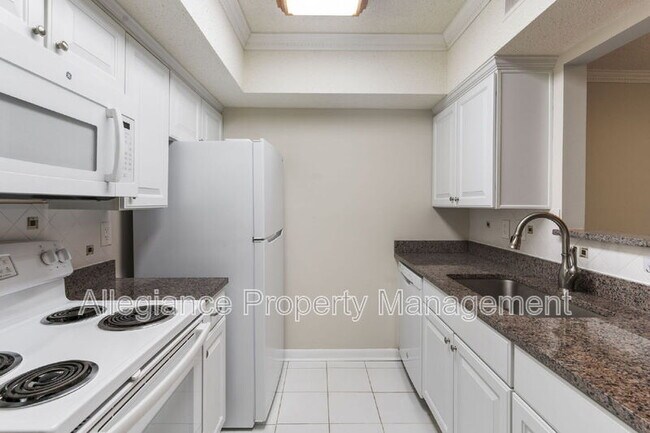 Photo - 5505 Seminary Rd