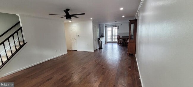 Photo - 262 Liberty Dr