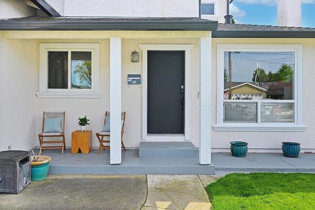 Photo - 35883 Vinewood St