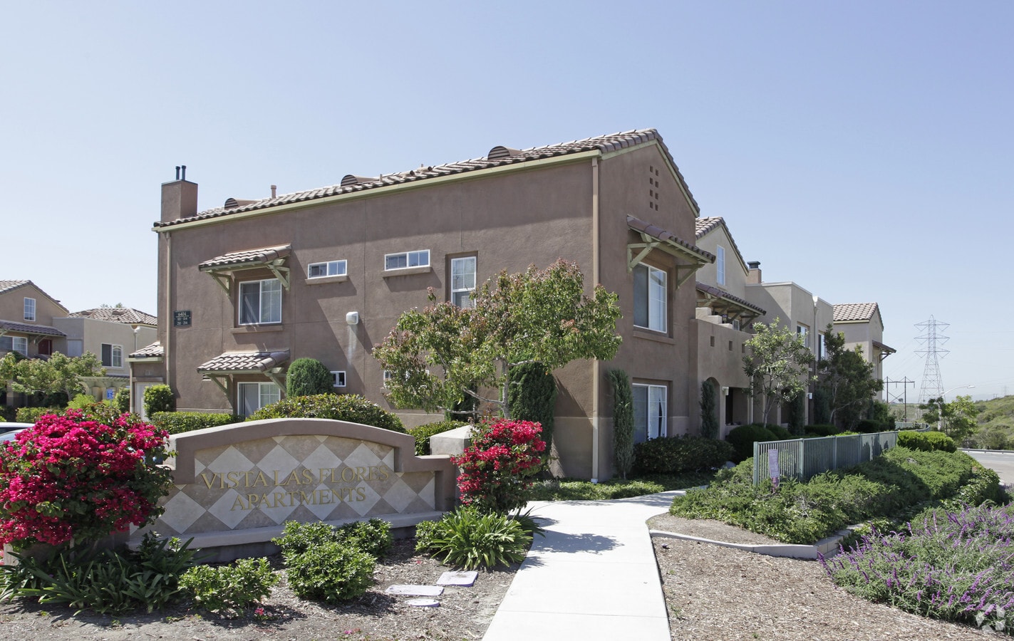 Photo - Vista las Flores Apartments