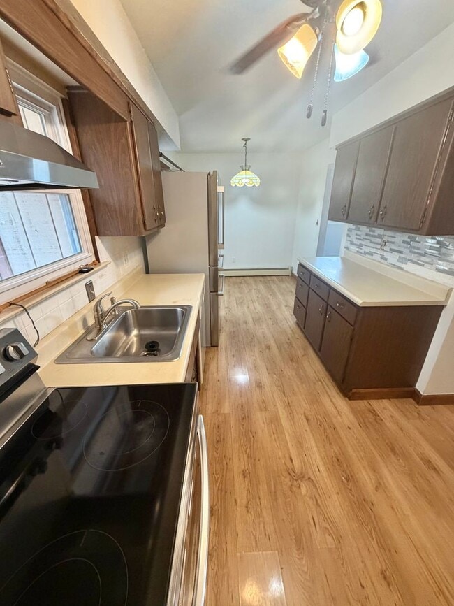 Photo - Beautiful Home on a Quiet Cul-De-Sac - PRI...