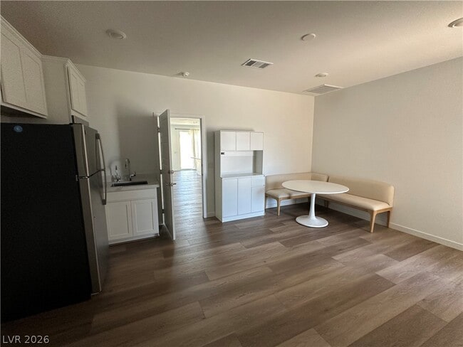 4136 Paragon Crst Ct