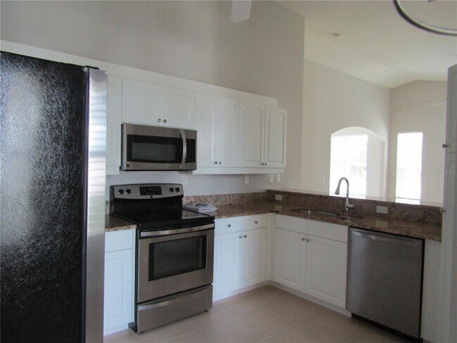 Photo - 1669 Monarch Dr Unit 204