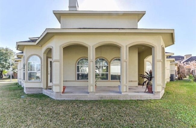 Photo - 8002 Harbor Point Dr