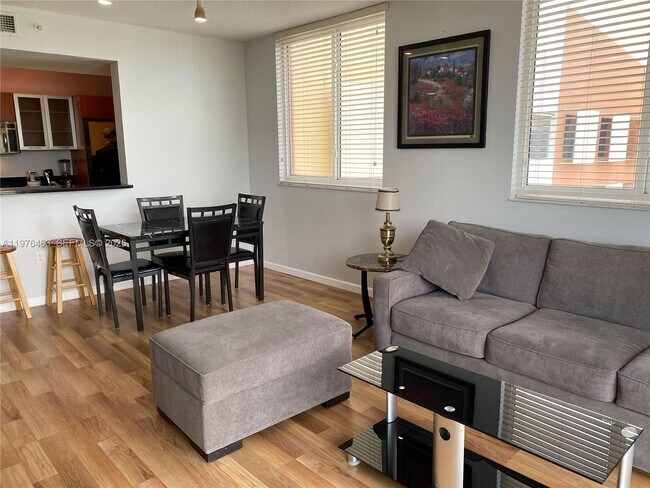 Photo - 18800 NE 29th Ave Unit 401