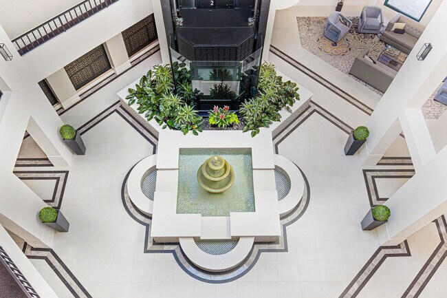 100 SE 5th Ave Unit 412
