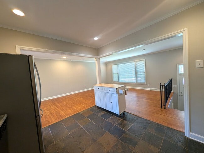 Photo - Charming split level home located in the Spring Valley Community in the South Park area of Charlo...