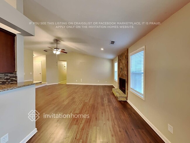 Photo - 3377 Tia Trace NW