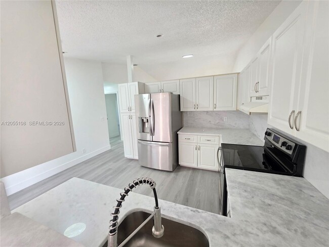 Photo - 5307 NW 93 Ave