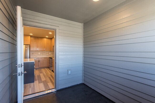 Photo - 1933 Grant NW Ave Unit 109