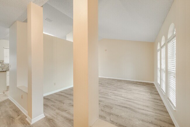 Photo - Spacious 3/2 with split plan and large fenced yard!