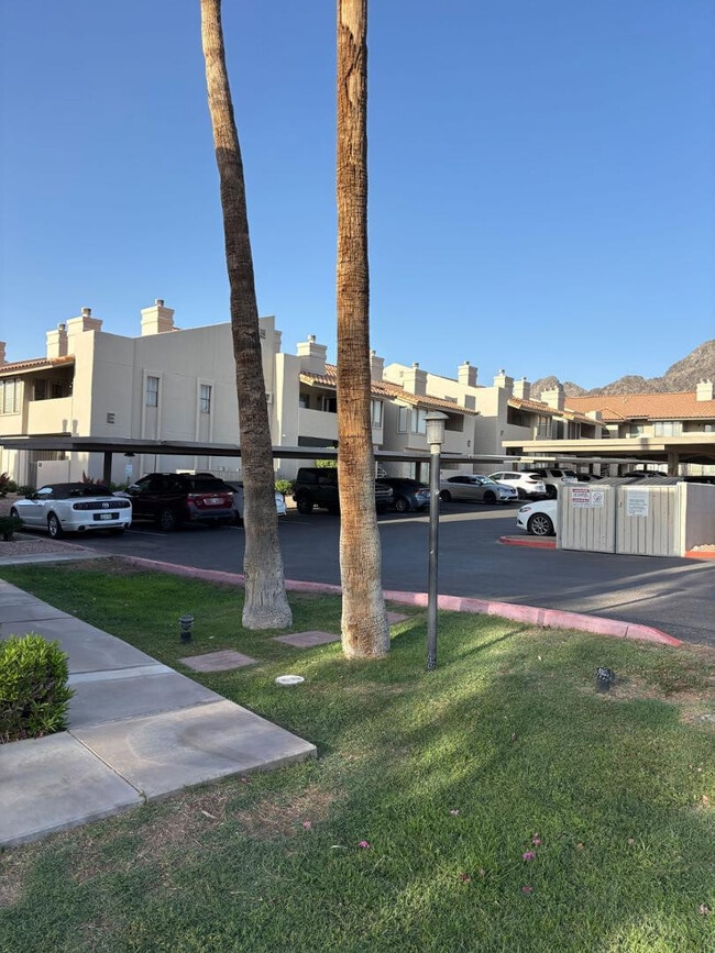 Photo - 1820 E Morten Ave Unit 123
