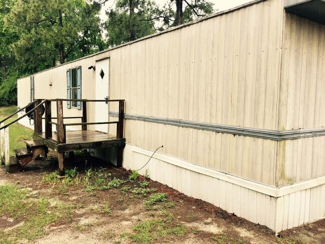 Photo - New Home Available! Rent this 2 Bedroom Mobile Home in Aiken!
