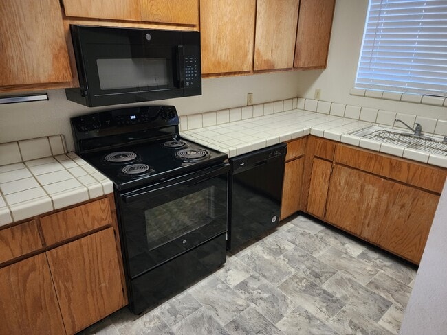 Building Photo - 3639 Tuscany Pl