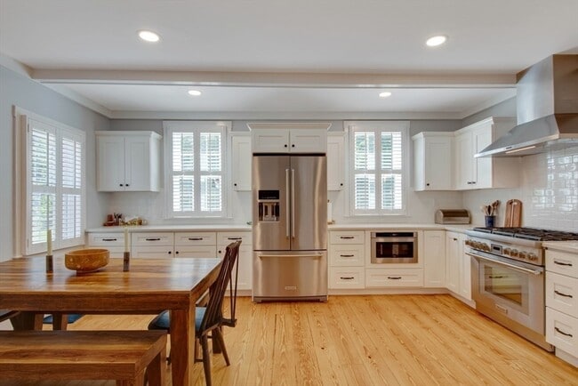 Photo - 298 North St