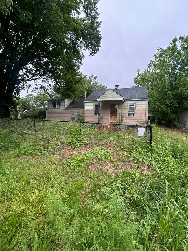 17 Cahokia St