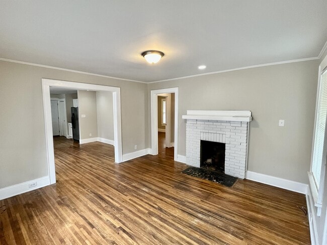 Photo - 808 E 20th St