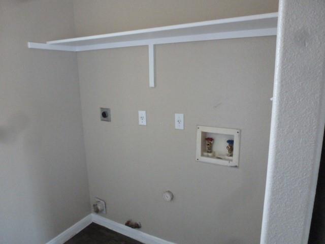 Photo - 2867 Southampton Way