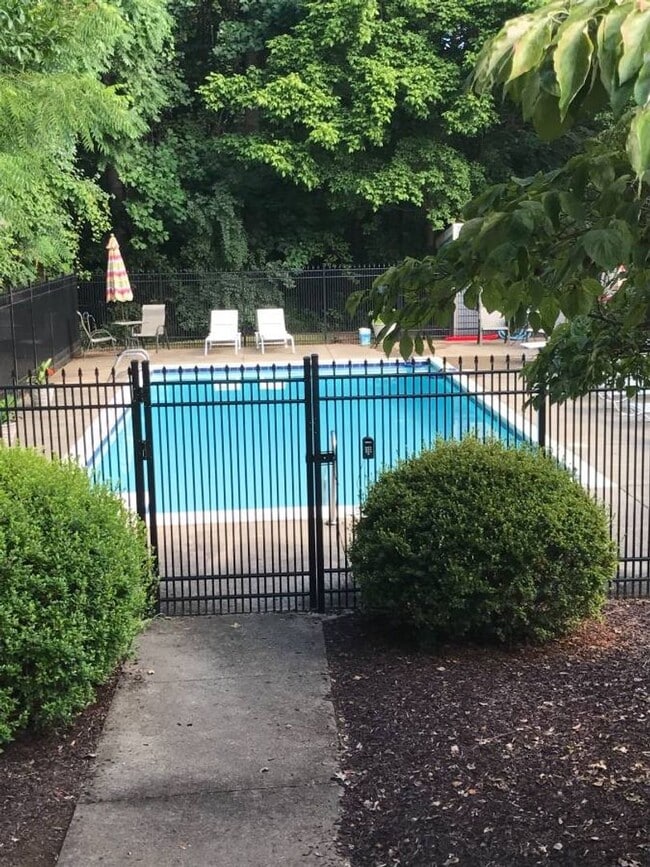 Photo - Overlook Condominiums - 2 bedroom- 2 bath