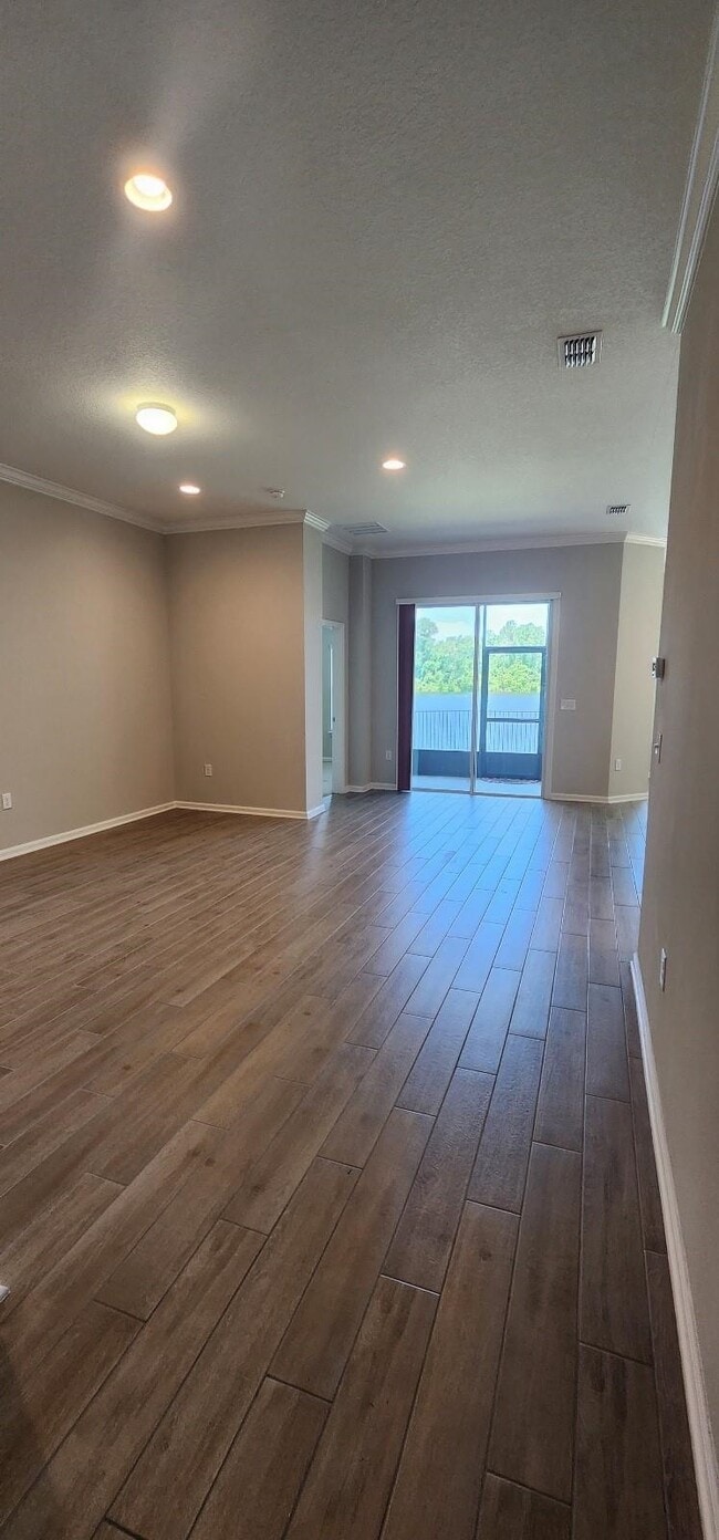 Photo - 226 Lost Lake Dr