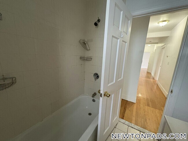 Photo - 62 Algonquin Rd Unidad 2