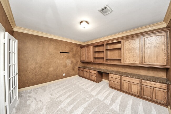 Photo - 3811 Parkside Dr