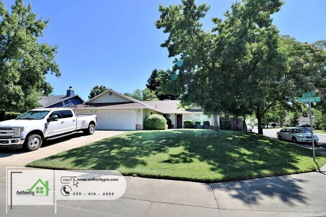 Photo - 1599 Lavender Way