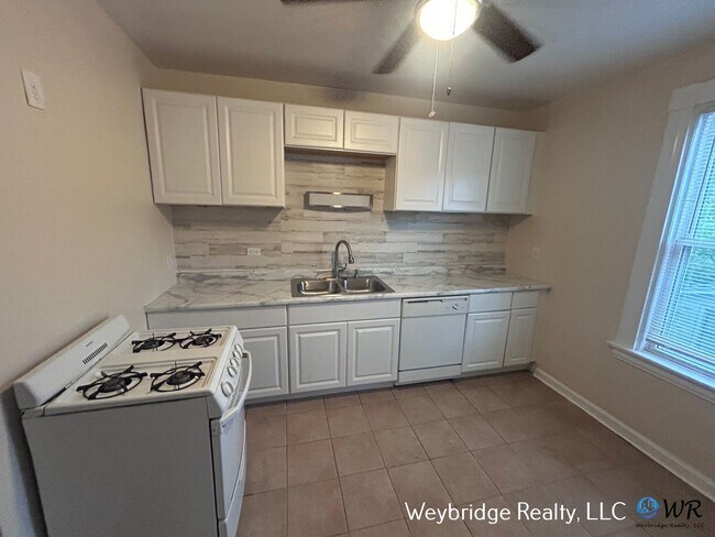 Photo - 3732 Herbert Ave Unidad #2