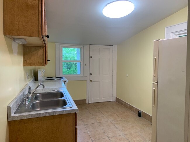 Photo - 3461 Sunnycrest Ave Unit 3461 Sunnycrest Ave- B