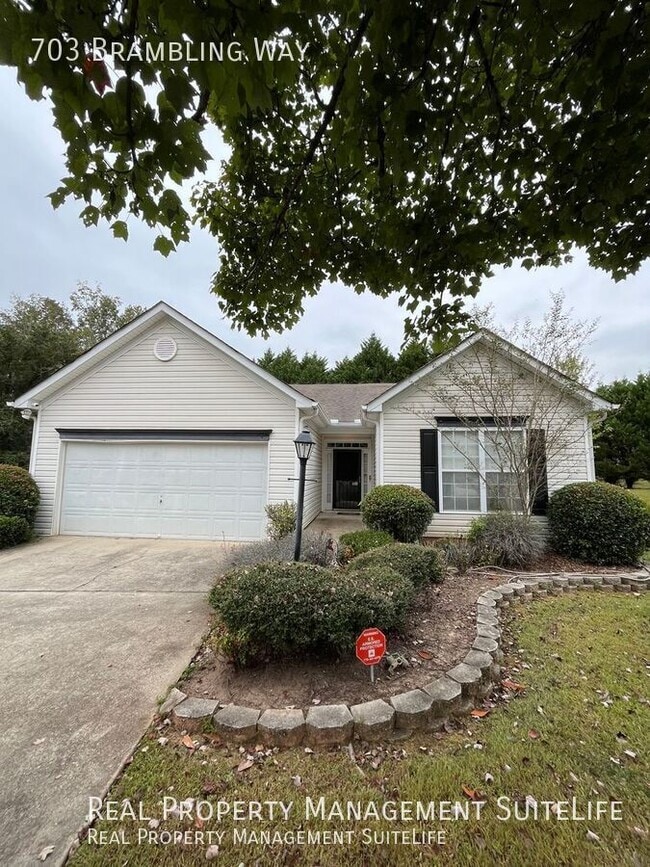 Building Photo - 703 Brambling Way