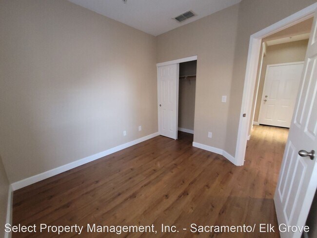 Photo - 2 br, 2 bath House - 8484 Crystal Walk Circle