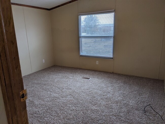 Photo - 2611 W Oxberry St