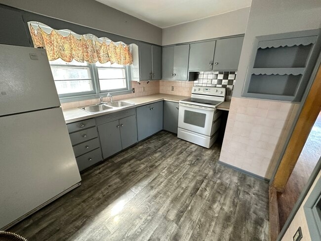 Photo - 106 George St