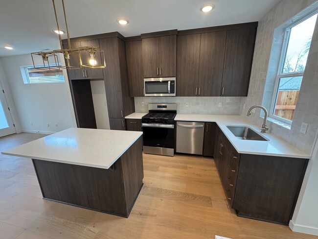 Photo - L0652 Unidad A