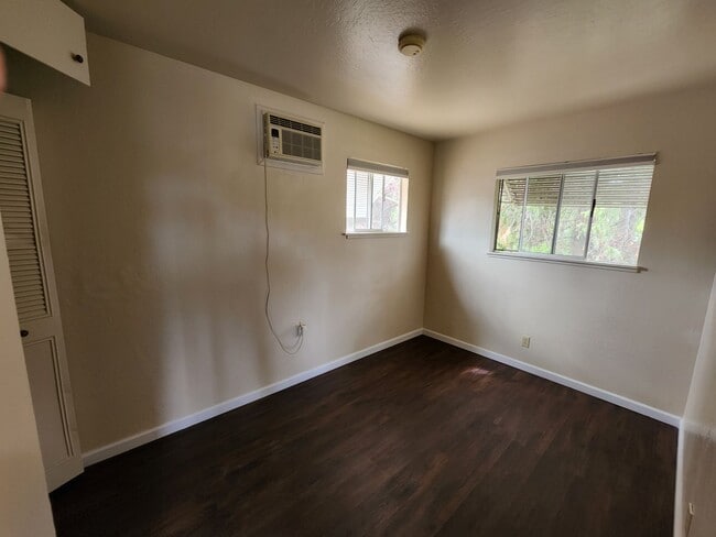 Photo - Racetrack 2 Unit 190